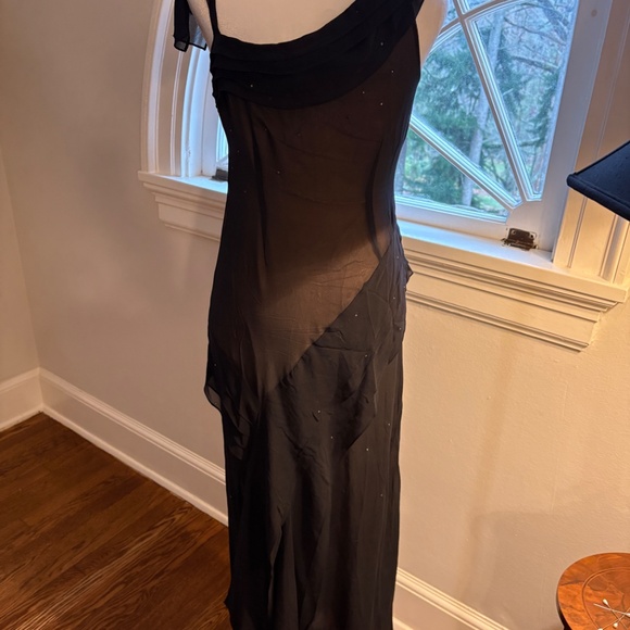 Elegant Luxurious Silk Gown Scattered Sequins Black with Beige Lining 50" Long - Picture 7 of 14